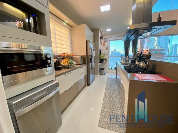 Imagem Apartamento com 4 Quartos à Venda, 213 m² em Centro - Balneário Camboriú Imagem Apartamento com 4 Quartos à Venda, 213 m² em Centro - Balneário Camboriú