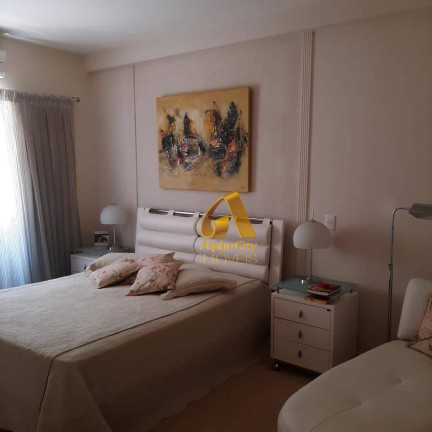 Imagem Casa com 4 Quartos à Venda, 360 m² em Alphaville - Barueri Imagem Casa com 4 Quartos à Venda, 360 m² em Alphaville - Barueri