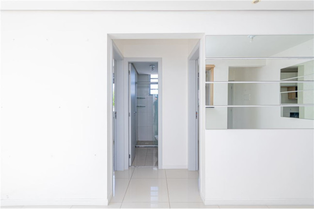 Imagem Apartamento com 2 Quartos à Venda, 49 m² em Jardim Itu - Porto Alegre