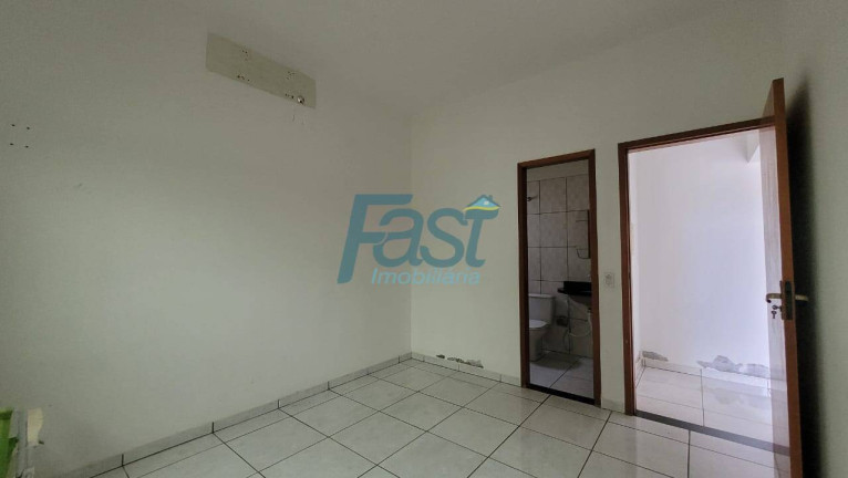 Imagem Casa com 3 Quartos à Venda, 200 m² em Nossa Senhora Aparecida - Cuiabá