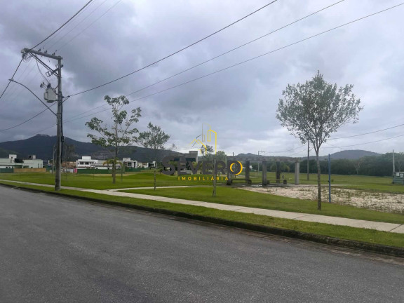 Imagem Terreno à Venda, 400 m² em Centro - Maricá Imagem Terreno à Venda, 400 m² em Centro - Maricá