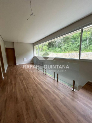 Imagem Casa com 6 Quartos à Venda, 600 m² em Praia Brava - Florianópolis Imagem Casa com 6 Quartos à Venda, 600 m² em Praia Brava - Florianópolis