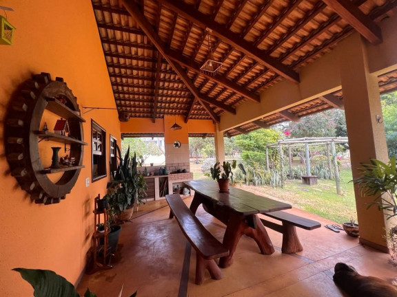 Imagem Chácara com 2 Quartos à Venda, 150 m² em Condomínio Miraflores - Hidrolândia