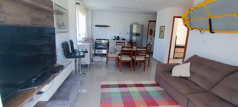 Imagem Apartamento com 2 Quartos à Venda, 65 m² em Zimbros - Bombinhas