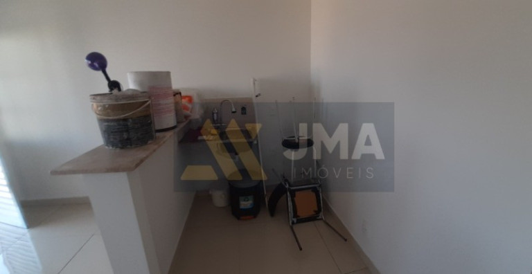 Imagem Kitnet com 1 Quarto para Alugar, 40 m² em Califórnia - Belo Horizonte