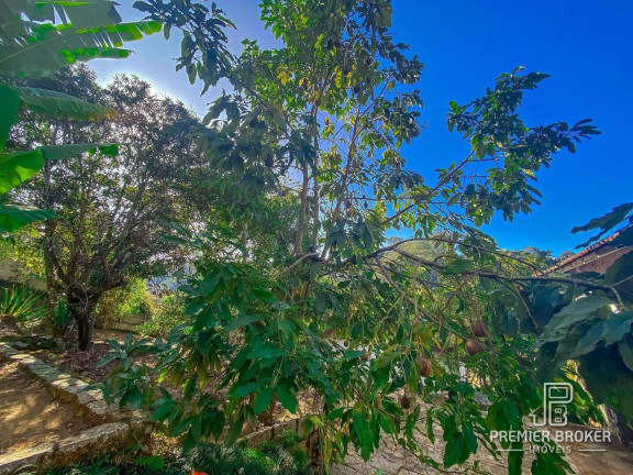 Imagem Casa com 3 Quartos à Venda, 271 m² em Bom Retiro - Teresópolis Imagem Casa com 3 Quartos à Venda, 271 m² em Bom Retiro - Teresópolis