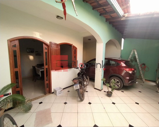 Casa com 3 Quartos à Venda, 250 m² em Nossa Senhora De Fátima - Montes Claros