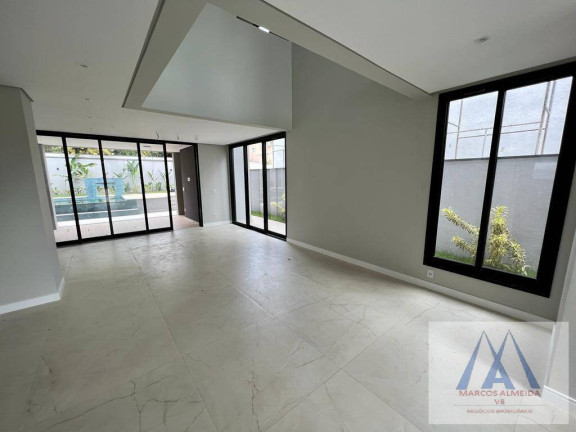 Imagem Casa de Condomínio com 4 Quartos à Venda, 262 m² em Botujuru - Mogi Das Cruzes Imagem Casa de Condomínio com 4 Quartos à Venda, 262 m² em Botujuru - Mogi Das Cruzes
