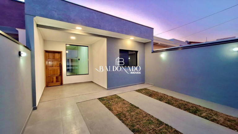 Casa com 3 Quartos à Venda, 150 m² em Centro - Extrema