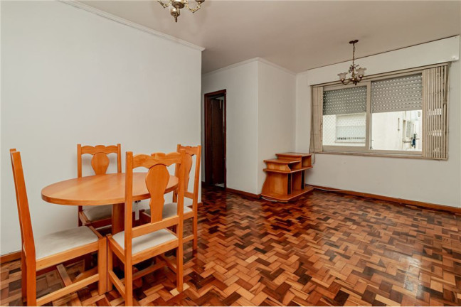 Imagem Imóvel com 2 Quartos à Venda, em Passo Da Areia - Porto Alegre Imagem Imóvel com 2 Quartos à Venda, em Passo Da Areia - Porto Alegre