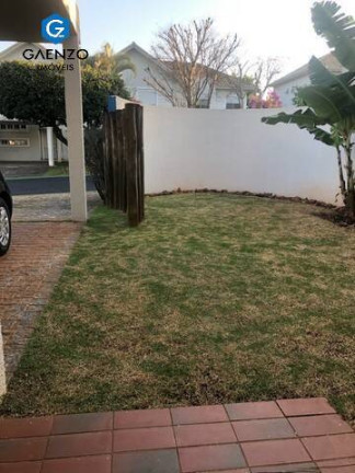 Imagem Casa de Condomínio com 3 Quartos à Venda, 160 m² em Alphaville - Santana De Parnaíba Imagem Casa de Condomínio com 3 Quartos à Venda, 160 m² em Alphaville - Santana De Parnaíba