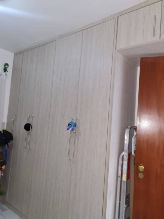 Imagem Apartamento com 2 Quartos à Venda,  em Vila Liviero - São Paulo