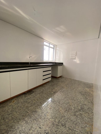 Imagem Apartamento com 2 Quartos à Venda, 74 m² em Lourdes - Belo Horizonte