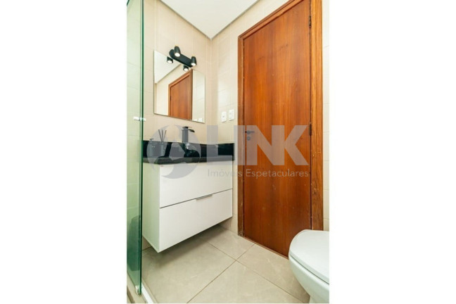 Imagem Apartamento com 2 Quartos à Venda, 77 m² em Petrópolis - Porto Alegre