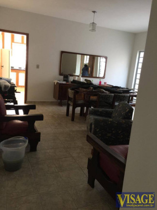 Imagem Casa com 3 Quartos à Venda, 235 m² em Centro - Jacareí
