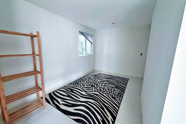 Imagem Casa de Condomínio com 6 Quartos para Alugar, 550 m² em Barra Da Tijuca - Rio De Janeiro Imagem Casa de Condomínio com 6 Quartos para Alugar, 550 m² em Barra Da Tijuca - Rio De Janeiro