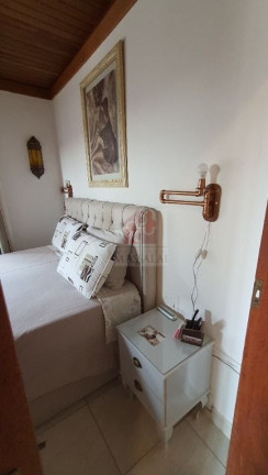 Imagem Casa com 3 Quartos à Venda, 300 m² em Teresópolis - Porto Alegre Imagem Casa com 3 Quartos à Venda, 300 m² em Teresópolis - Porto Alegre