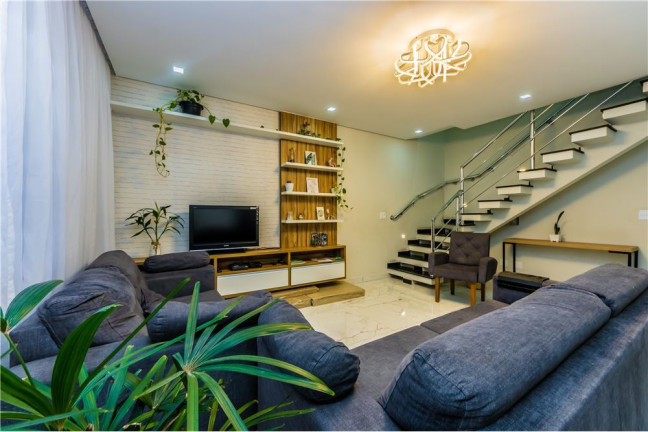 Casa com 3 Quartos à Venda,  em Vila Medeiros - São Paulo