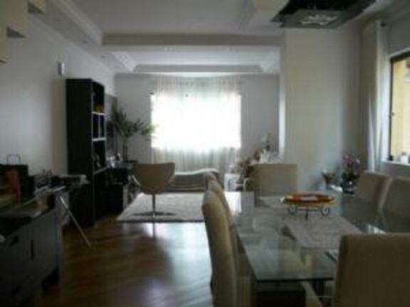 Imagem Casa com 4 Quartos à Venda, 240 m² em Vila Suzana - São Paulo Imagem Casa com 4 Quartos à Venda, 240 m² em Vila Suzana - São Paulo