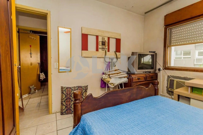Imagem Apartamento com 2 Quartos à Venda, 56 m² em São Sebastião - Porto Alegre Imagem Apartamento com 2 Quartos à Venda, 56 m² em São Sebastião - Porto Alegre