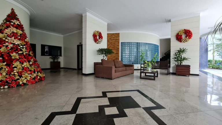 Imagem Imóvel com 4 Quartos à Venda, 385 m² em Jurunas - Belém