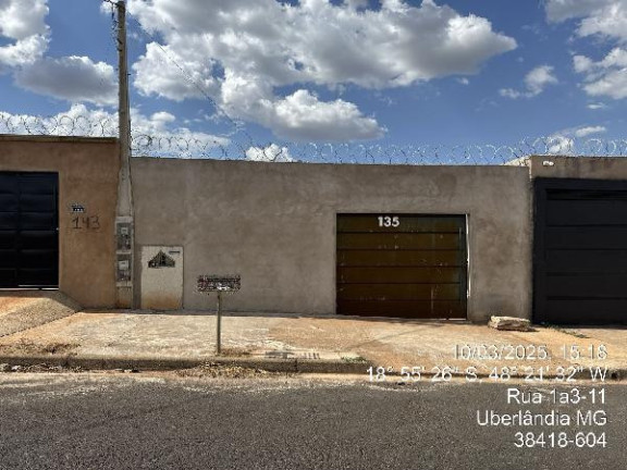 Casa com 2 Quartos à Venda, 200 m² em Mansour Iii - Uberlandia