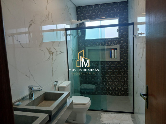 Imóvel com 3 Quartos à Venda, 1.150 m² em Serra Azul - Mateus Leme