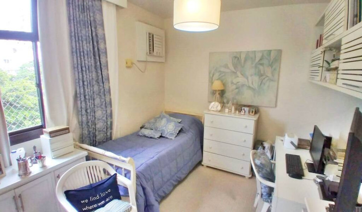 Imagem Apartamento com 4 Quartos à Venda,  em Ipanema - Rio De Janeiro