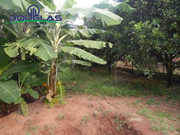 Imagem Casa com 2 Quartos à Venda, 760 m² em Viamão Imagem Casa com 2 Quartos à Venda, 760 m² em Viamão