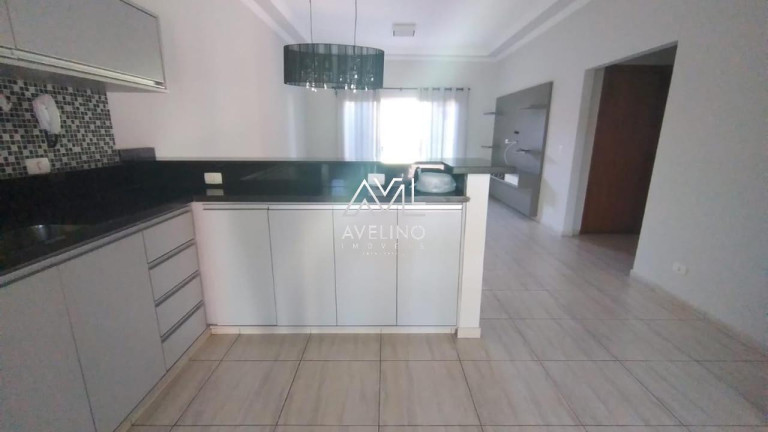 Imagem Casa com 1 Quarto para Alugar, 200 m² em Parque Dallas - Campo Grande Imagem Casa com 1 Quarto para Alugar, 200 m² em Parque Dallas - Campo Grande