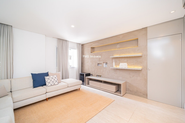 Imagem Imóvel com 2 Quartos à Venda, 130 m² em Vila Olímpia - São Paulo