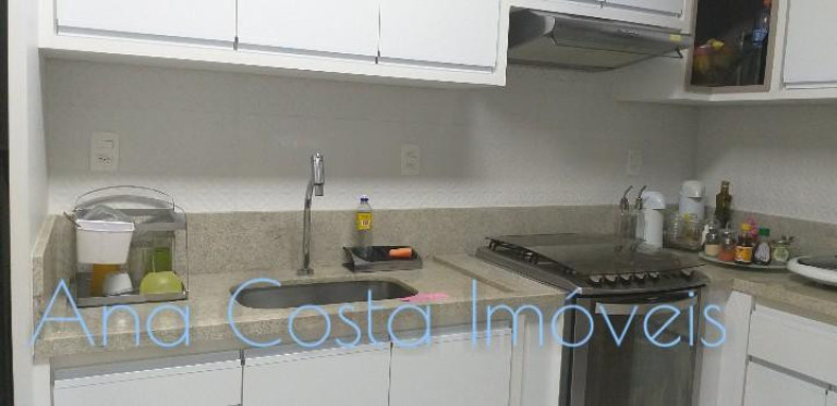 Imagem Apartamento com 3 Quartos à Venda, 131 m² em Caminho Das árvores - Salvador
