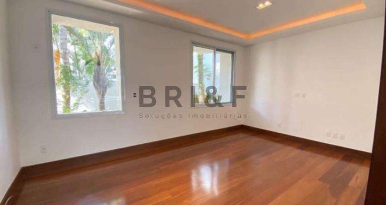 Imagem Casa com 4 Quartos à Venda, 932 m² em Jardim Petrópolis - São Paulo
