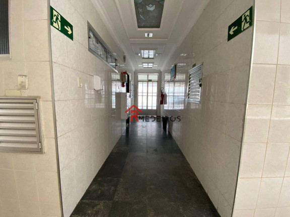 Imagem Kitnet com 1 Quarto à Venda, 28 m² em Canto Do Forte - Praia Grande Imagem Kitnet com 1 Quarto à Venda, 28 m² em Canto Do Forte - Praia Grande
