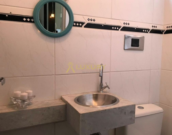 Imagem Imóvel com 3 Quartos à Venda, 244 m² em Buritis - Belo Horizonte