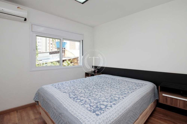 Imagem Casa com 3 Quartos à Venda, 149 m² em Jardim Taquaral - São Paulo