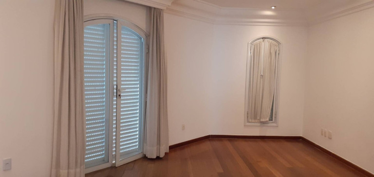 Imagem Casa com 5 Quartos à Venda, 843 m² em Alphaville Residencial Dois - Barueri Imagem Casa com 5 Quartos à Venda, 843 m² em Alphaville Residencial Dois - Barueri