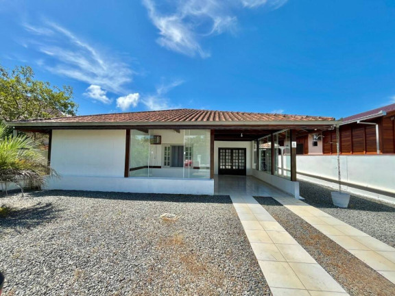 Imagem Casa com 5 Quartos à Venda, 224 m² em Pinheiros - Balneário Barra Do Sul
