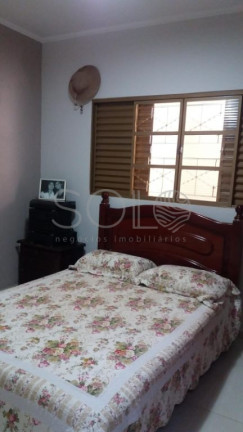 Imagem Casa com 2 Quartos à Venda,  em Jardim Maria Luiza - Araraquara