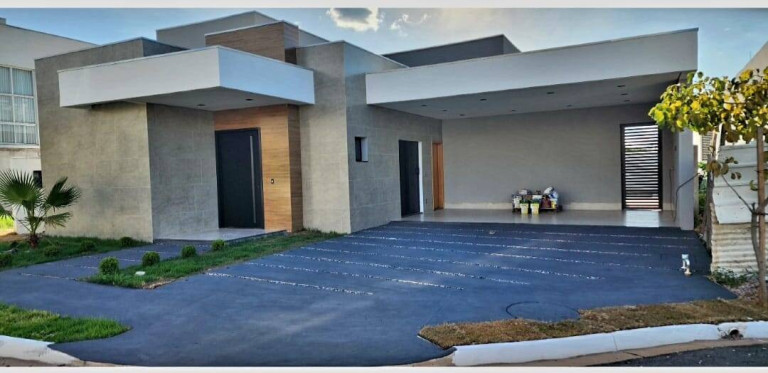 Casa à Venda, 371 m² em São João Del Rey - Cuiabá