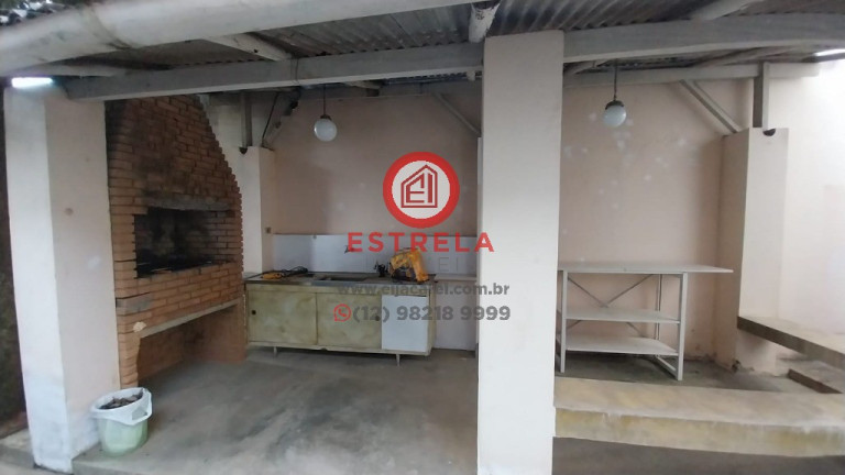 Imagem Casa com 2 Quartos à Venda, 112 m² em Centro - Jacareí