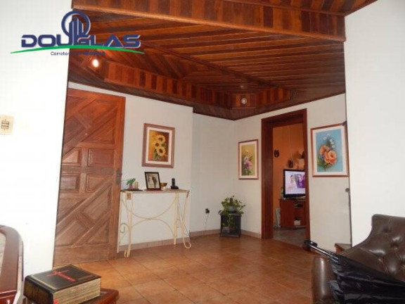 Imagem Casa com 2 Quartos à Venda, 760 m² em Viamão Imagem Casa com 2 Quartos à Venda, 760 m² em Viamão