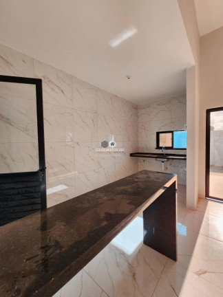 Imagem Casa com 3 Quartos à Venda, 93 m²