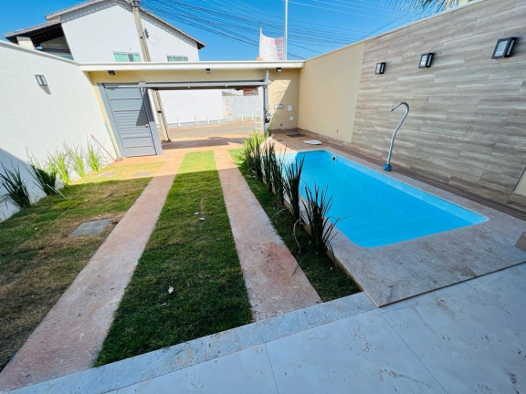 Casa com 3 Quartos à Venda, 200 m² em Moinho Dos Ventos - Goiânia