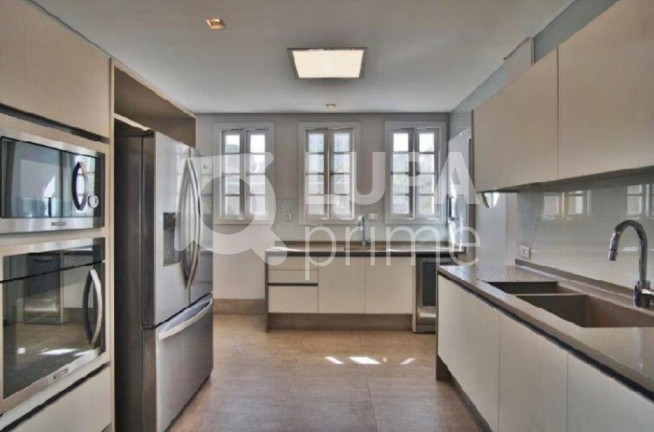 Imagem Apartamento com 2 Quartos para Alugar, 259 m² em Jardim Europa - São Paulo Imagem Apartamento com 2 Quartos para Alugar, 259 m² em Jardim Europa - São Paulo