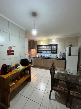 Imagem Casa com 3 Quartos à Venda, 167 m² em Santa Luzia - Bragança Paulista Imagem Casa com 3 Quartos à Venda, 167 m² em Santa Luzia - Bragança Paulista