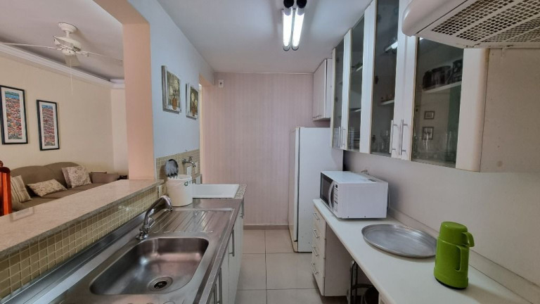 Imagem Apartamento com 1 Quarto à Venda, 65 m² em Pitangueiras - Guarujá Imagem Apartamento com 1 Quarto à Venda, 65 m² em Pitangueiras - Guarujá