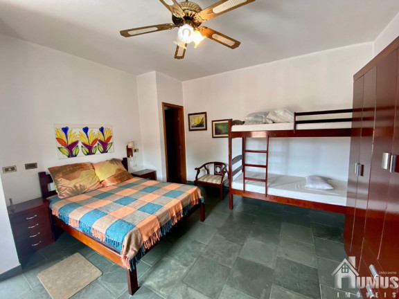 Casa com 4 Quartos à Venda, 139 m² em Enseada - Ubatuba