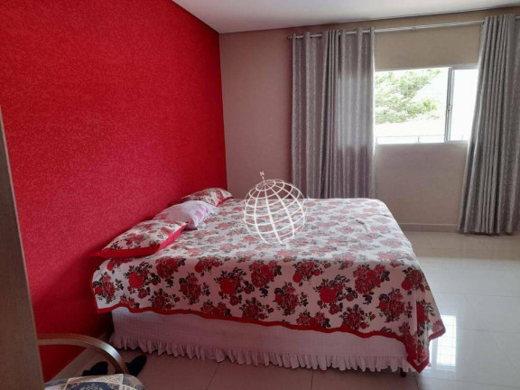 Casa com 7 Quartos à Venda, 400 m² em Jardim Estância Brasil - Atibaia