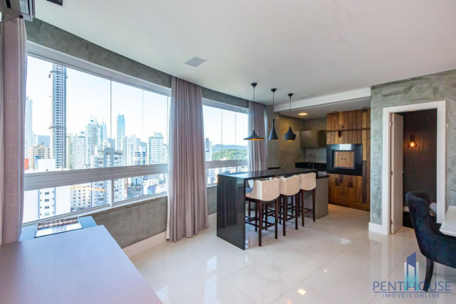 Imagem Apartamento com 3 Quartos à Venda, 124 m² em Centro - Balneário Camboriú